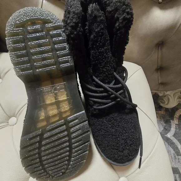 Dr. Martens 1460 Pascal Shearling Faux Womens Girls Boots size 5 - Picture 7 of 8